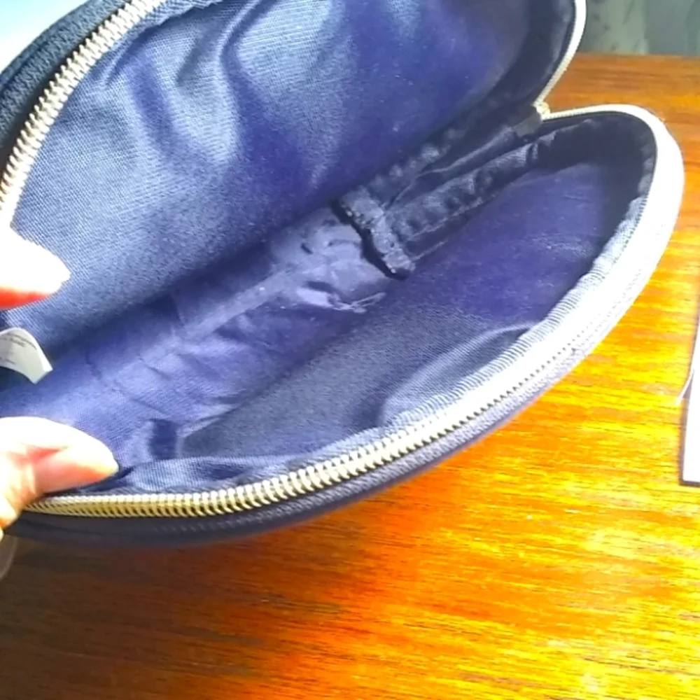 ADRIENNE VITTADINI small Travel BAG 8